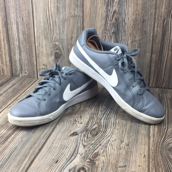 nike classic court